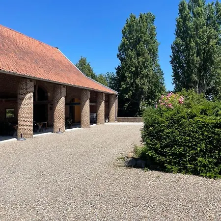 Logies Chateau Holtum Bed & Breakfast *