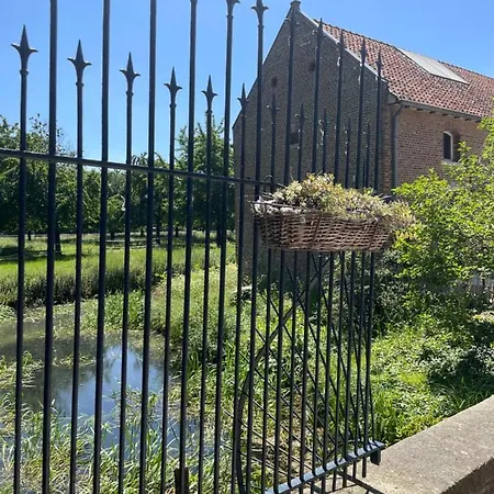 Bed & Breakfast Logies Chateau Holtum